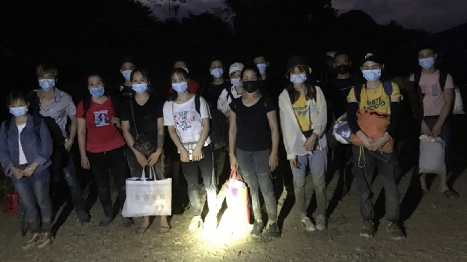 29 people arrested in Cao Bang after illegal border crossing 