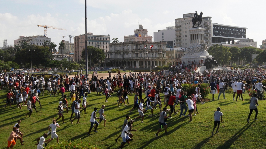 Lệnh cấm vận của Mỹ bị chỉ trích là nguyên nhân gây ra biểu tình ở Cuba