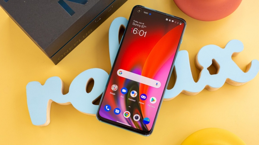 OnePlus tiếp tục ra mắt smartphone 5G “ngon, bổ, rẻ”