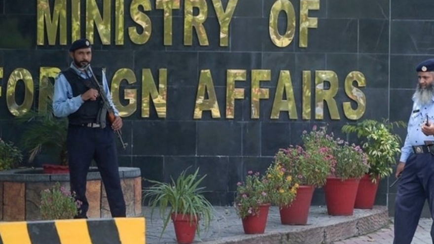 Afghanistan triệu hồi Đại sứ và toàn bộ nhân viên ngoại giao tại Pakistan về nước