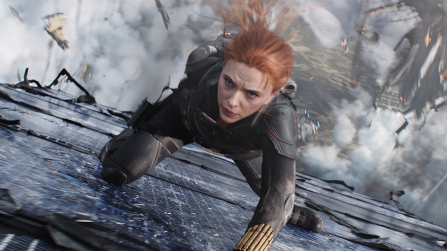 Scarlett Johansson kiện Disney vì phát hành trực tuyến bom tấn "Black Widow"