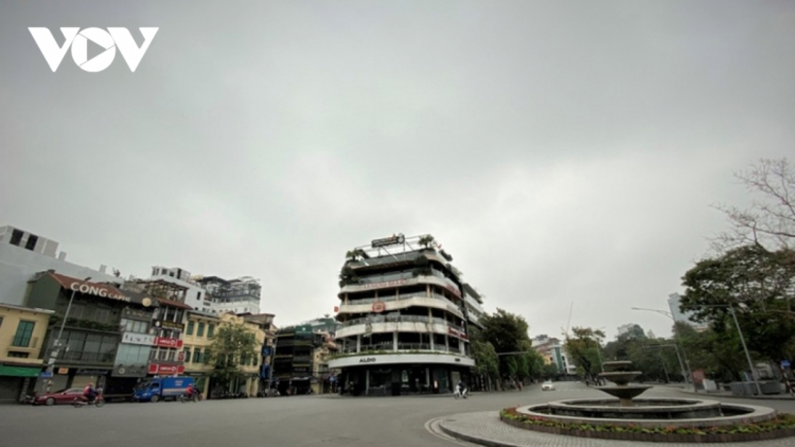 Hanoi capital applies two-week COVID-19 social distancing rules 