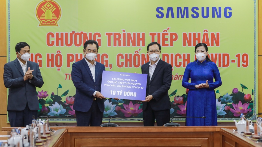 Samsung Việt Nam trao tặng gần 11 tỷ đồng cho tỉnh Thái Nguyên phòng, chống Covid -19