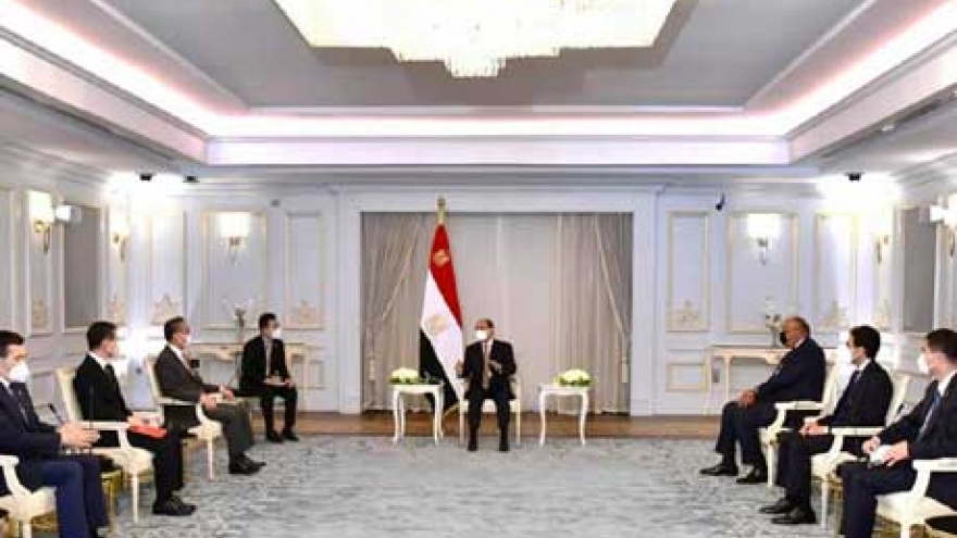 Trung Quốc tăng cường quan hệ đối tác chiến lược với Ai Cập