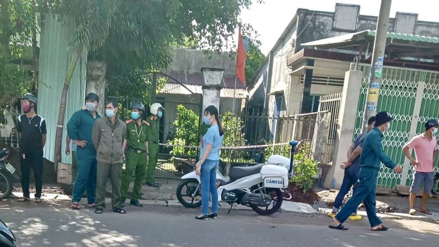 Hai mẹ con tử vong với nhiều vết cắt ở cổ