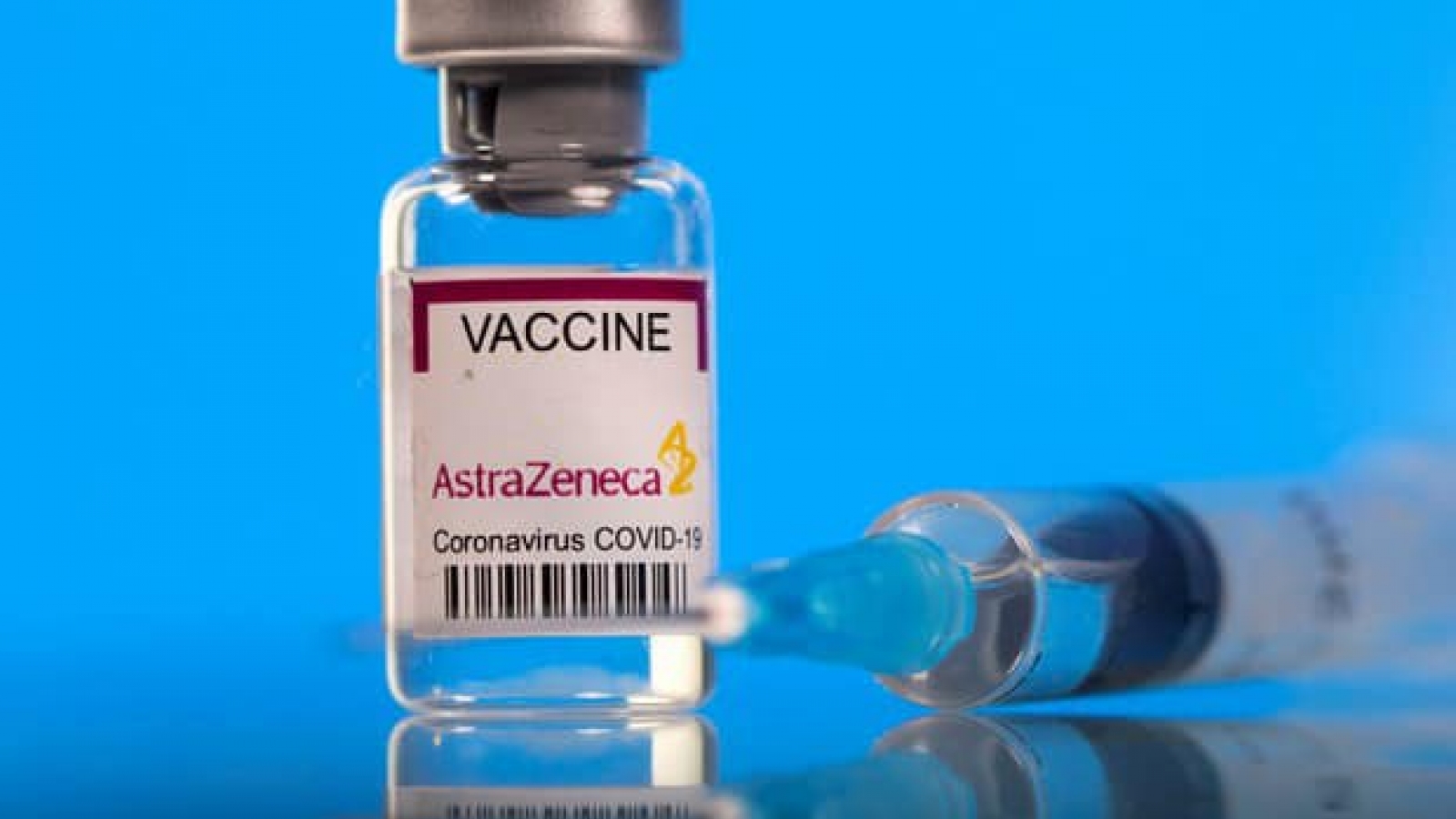 1.2 million more doses of AstraZeneca vaccine arrive in Vietnam