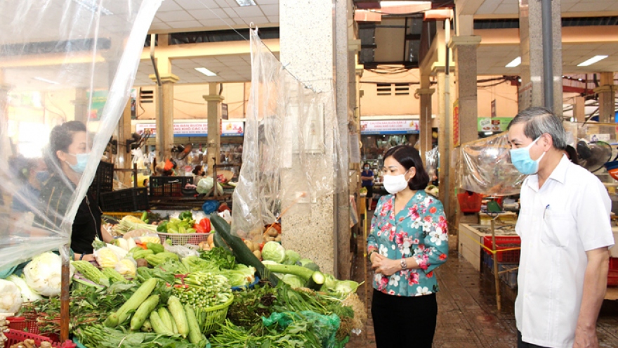 Phó Bí thư Thường trực Thành ủy Hà Nội kiểm tra công tác chống dịch tại Ba Đình