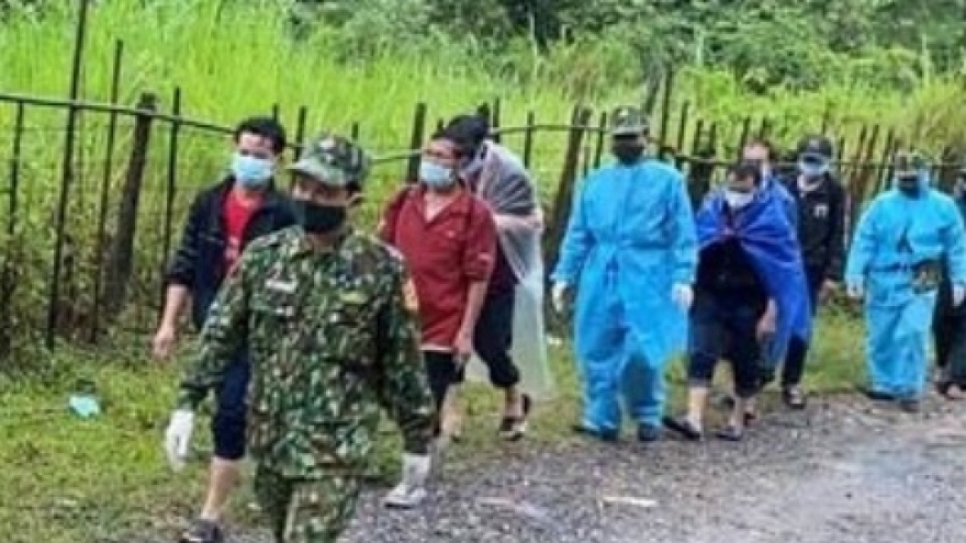 9 người nhập cảnh trái phép qua biên giới Nghệ An