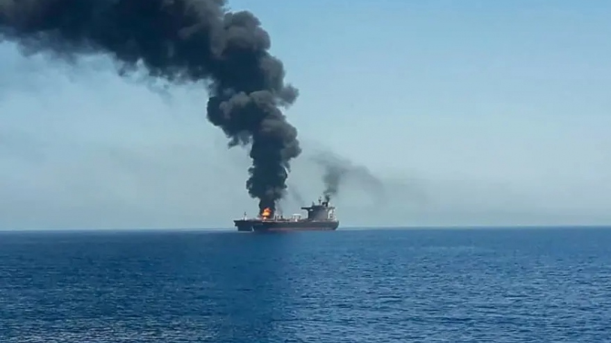 Tàu thương mại của Israel bị tấn công trên biển Ả-rập, hai thủy thủ thiệt mạng