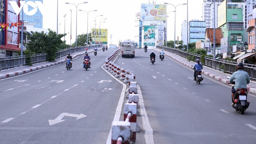 Ban Chỉ đạo Quốc gia yêu cầu kiểm soát chặt người từ vùng dịch về các địa phương