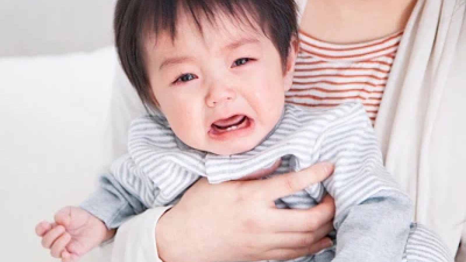 Những lý do khiến con khóc mà cha mẹ nên biết