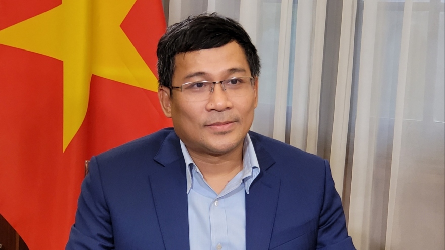 Vietnam strives to successfully realize vaccine diplomacy strategy