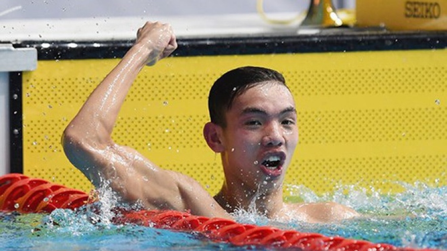 Local swimmer only Asian competitor among top 20 of 800m freestyle 