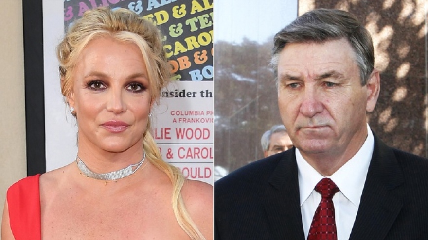 Britney Spears nộp đơn xin huỷ quyền giám hộ tài sản của cha ruột