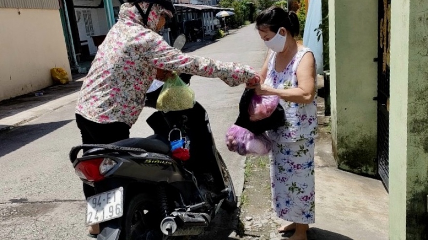 Bạc Liêu thành lập “Tổ phụ nữ đi chợ hộ” mua các mặt hàng thiết yếu giúp người dân