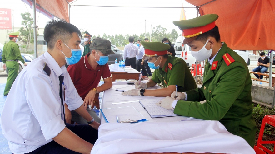 Hải Phòng cách ly y tế tập trung đối với người từ Hà Nội về hoặc đi qua Hà Nội