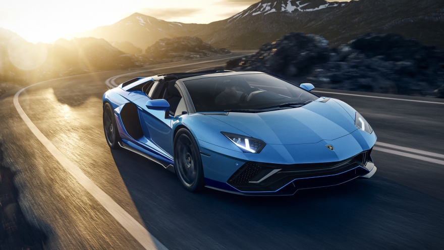 Cận cảnh phiên bản mui trần của Lamborghini Aventador LP780-4 Ultimae