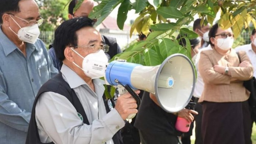 Thủ tướng Lào: Cần nâng cao ý thức phòng, chống dịch Covid-19 của người dân