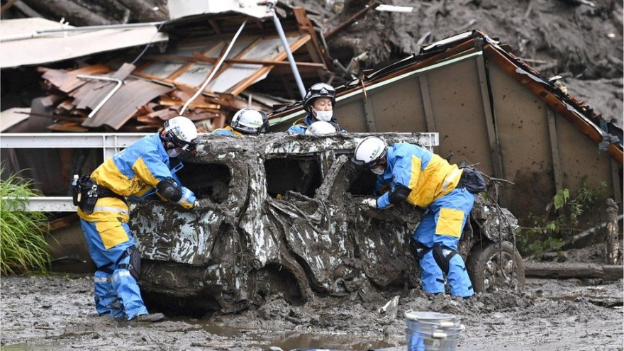 Ít nhất 3 người thiệt mạng, 113 người mất tích sau vụ lở đất ở Nhật Bản