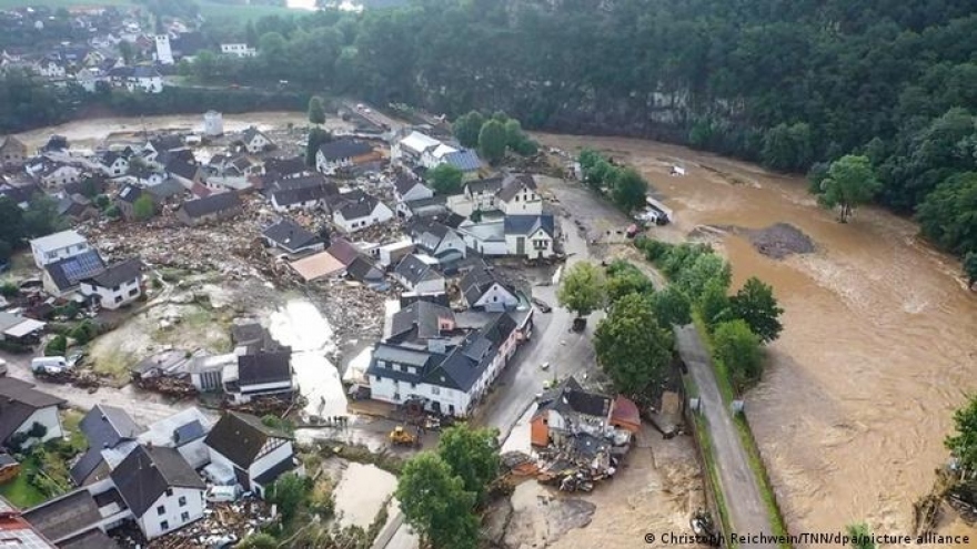 Lụt lội nghiêm trọng tại châu Âu khiến hơn 60 người thiệt mạng, hàng chục người mất tích