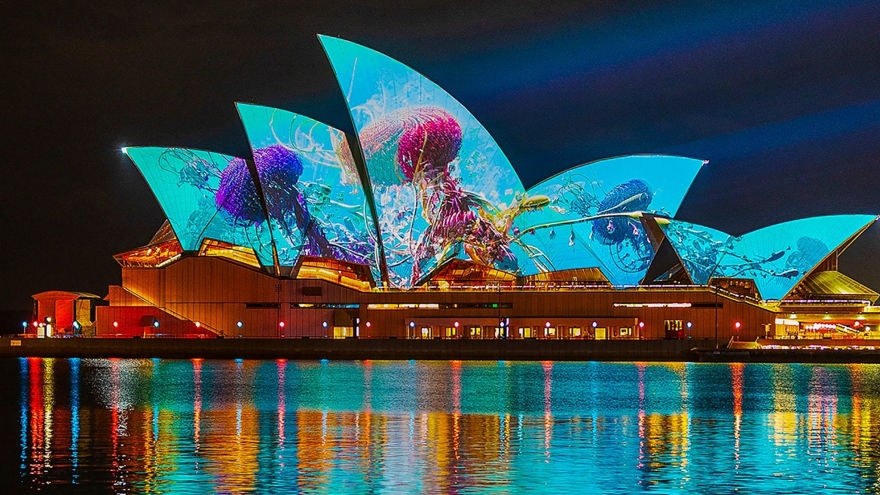 Australia lùi kế hoạch tổ chức lễ hội ánh sáng Vivid Sydney