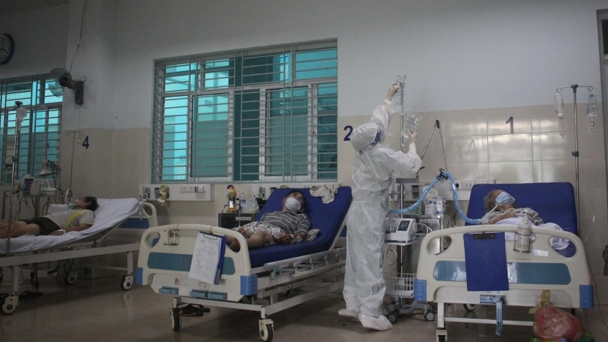 Bộ Y tế yêu cầu cấp tốc đào tạo cấp cứu, hồi sức tích cực, sử dụng máy thở