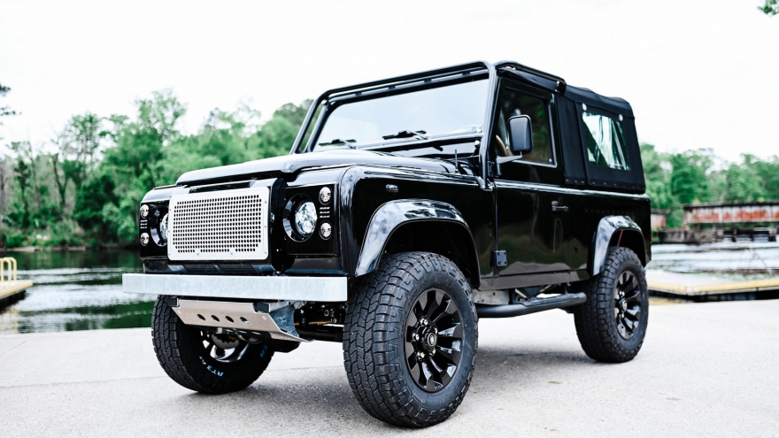 Chiếc Land Rover Defender LS3 V8 1997 của Osprey