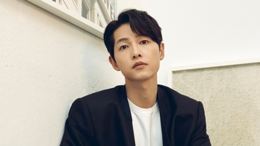 Sau "trùm mafia" Vincezo, Song Joong Ki hoá thân thành con trai nhà tài phiệt