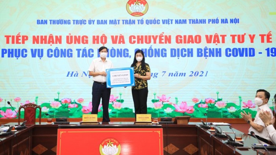 MTTQ Hà Nội tiếp nhận ủng hộ hơn 1,6 tỷ đồng phòng, chống dịch Covid-19