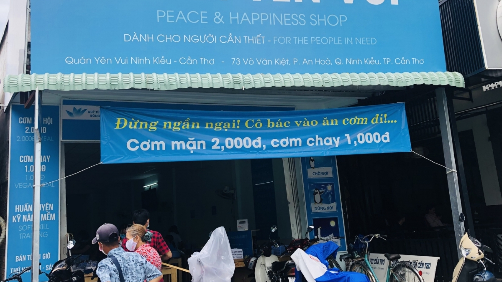 Muôn vạn nỗi niềm làm từ thiện mùa dịch Covid-19