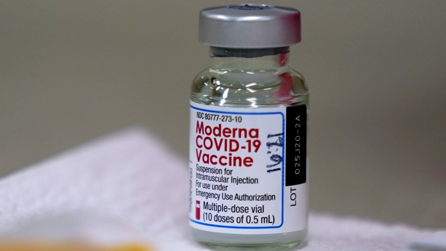 Bộ Y tế đề nghị TP.HCM trả lời về việc mua 5 triệu liều vaccine Moderna 