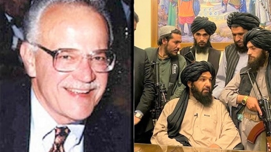 Điệp viên CIA người Mỹ gốc Hy Lạp từng “nối giáo” cho Taliban