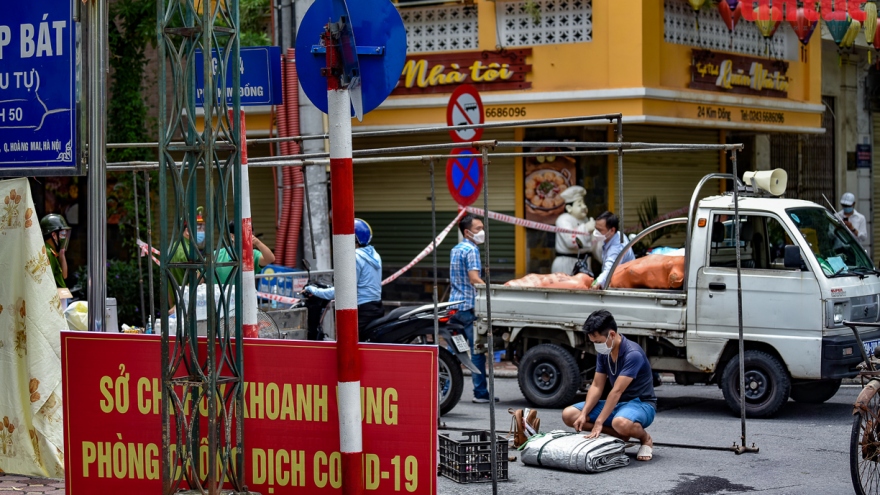 Nhà xe khai báo không trung thực, phường Giáp Bát phải kiến nghị mở rộng vùng phong tỏa