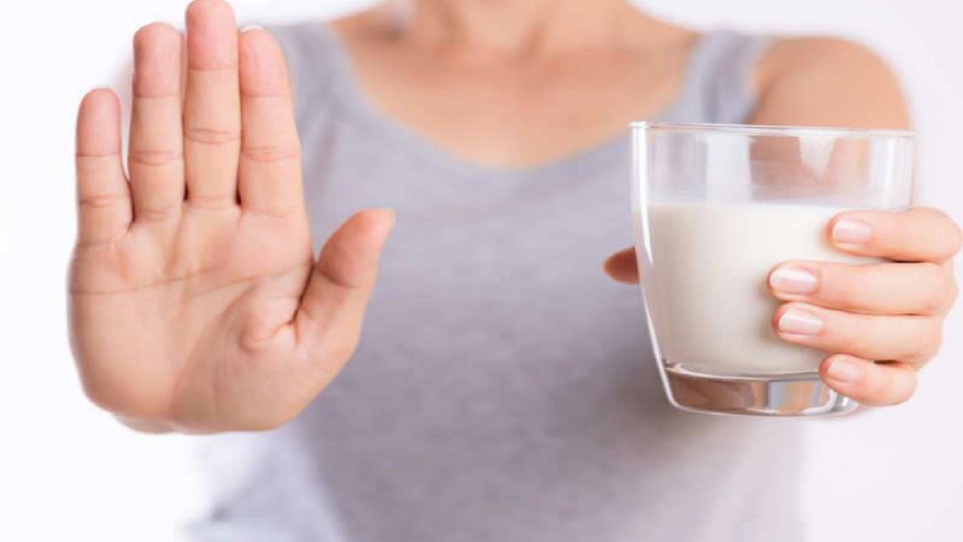 9 lựa chọn thay thế để bổ sung canxi nếu cơ thể bạn không dung nạp đường sữa lactose
