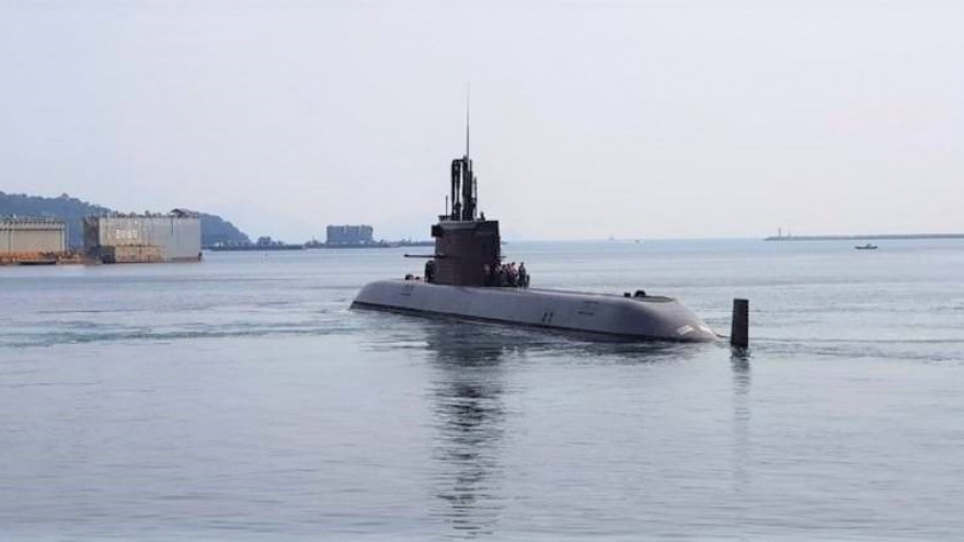 Tàu ngầm tấn công nội địa đầu tiên của Hàn Quốc được đưa vào trang bị