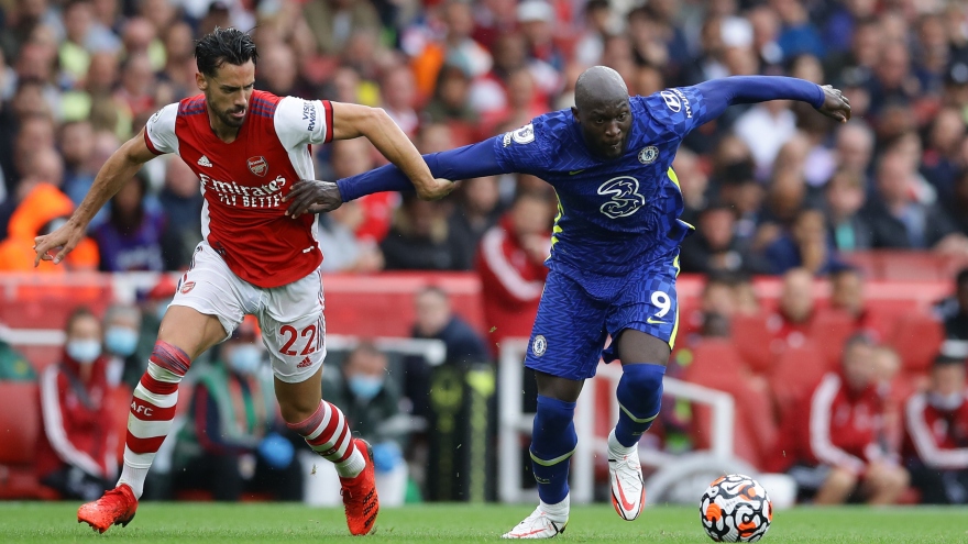 Lukaku ghi bàn thắng đầu tiên, Chelsea thắng thuyết phục Arsenal ở derby London