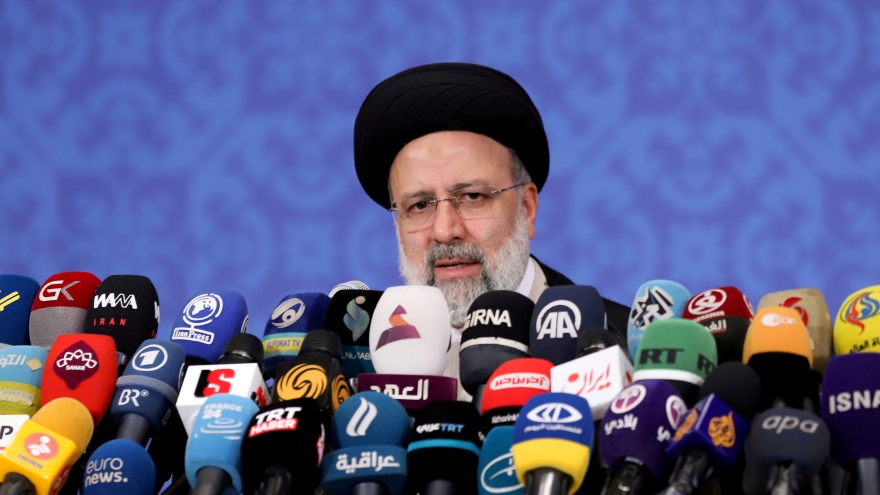 Tổng thống Iran kêu gọi thành lập chính phủ toàn diện ở Afghanistan