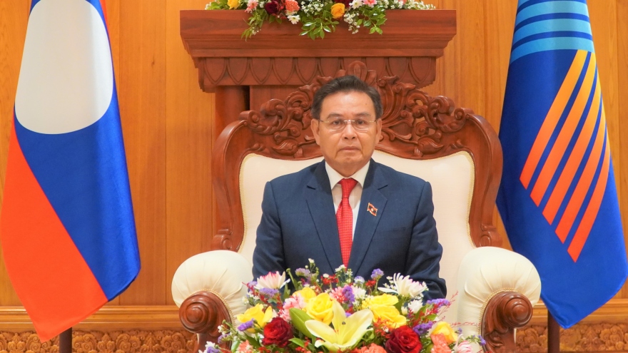 Chủ tịch Quốc hội Lào đánh giá cao các sáng kiến và đề xuất của Việt Nam tại AIPA 42