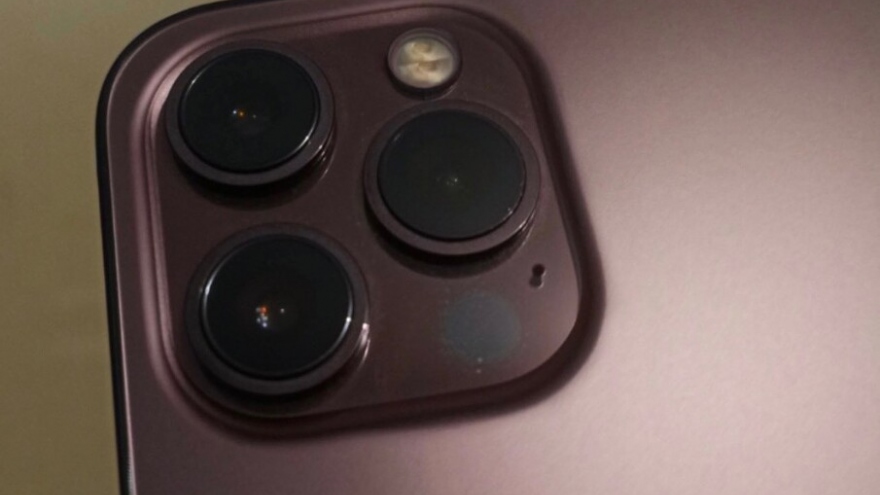 Rò rỉ mẫu iPhone 13 Pro với màu sắc bí ẩn