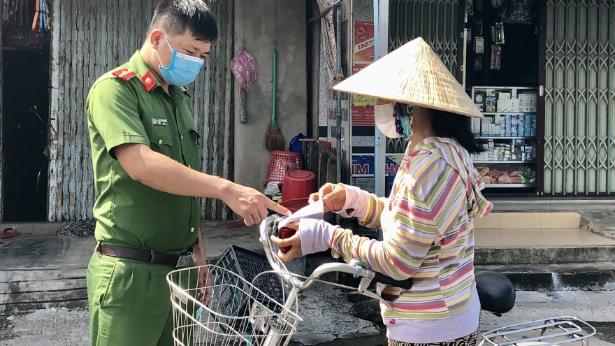 Công an Cần Thơ "là lá chắn, hậu phương vững chắc” trong đại dịch COVID-19