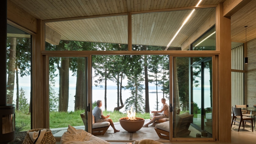 Ngắm nhìn cabin tuyệt đẹp nằm gần rừng Vancouver