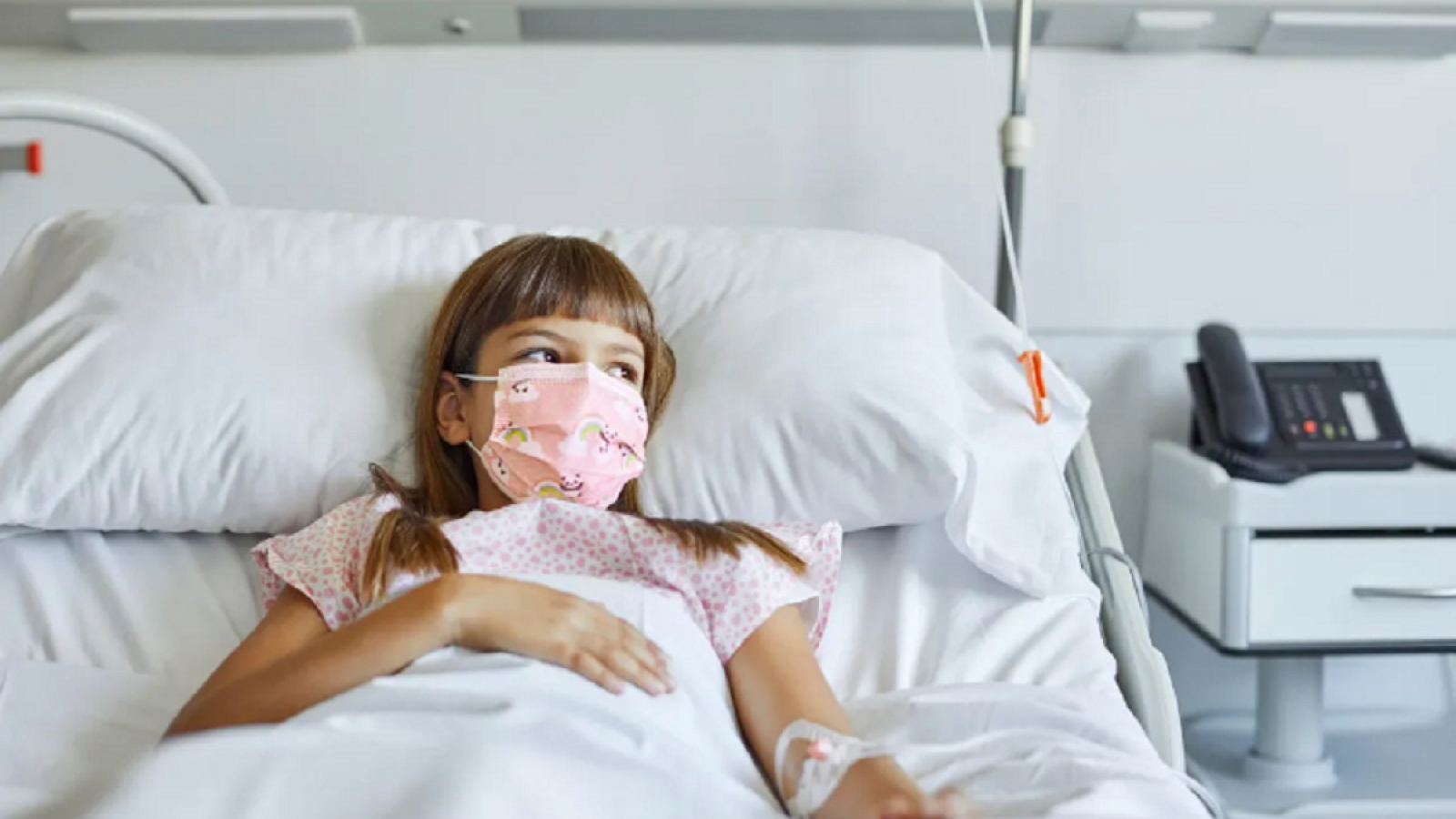 Trẻ em có thể nhiễm virus SARS-CoV-2 và virus hợp bào hô hấp cùng lúc
