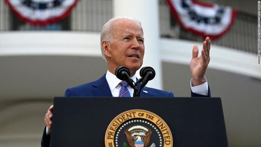 Tổng thống Biden dự báo số ca mắc Covid-19 tại Mỹ sẽ còn tăng lên
