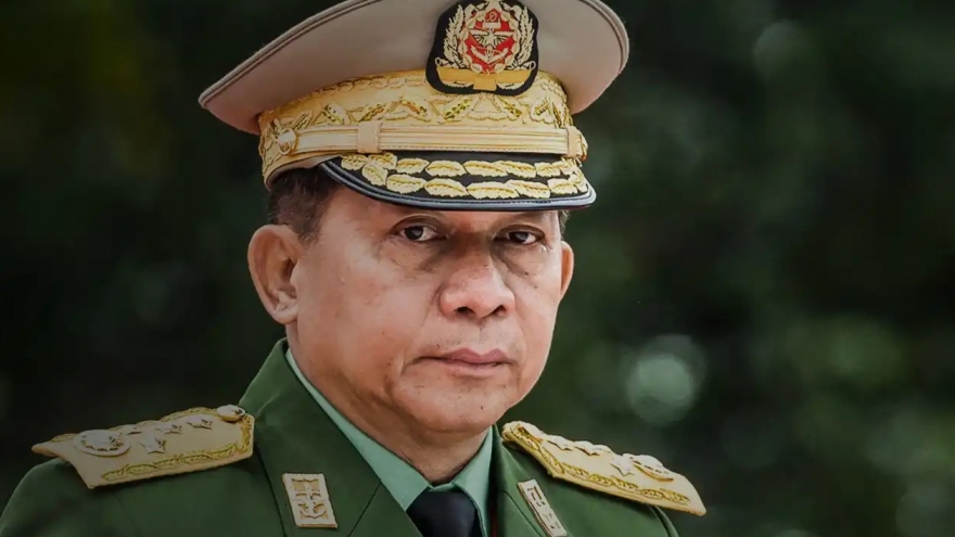 Lãnh đạo quân đội Myanmar cam kết bầu cử và hợp tác với ASEAN