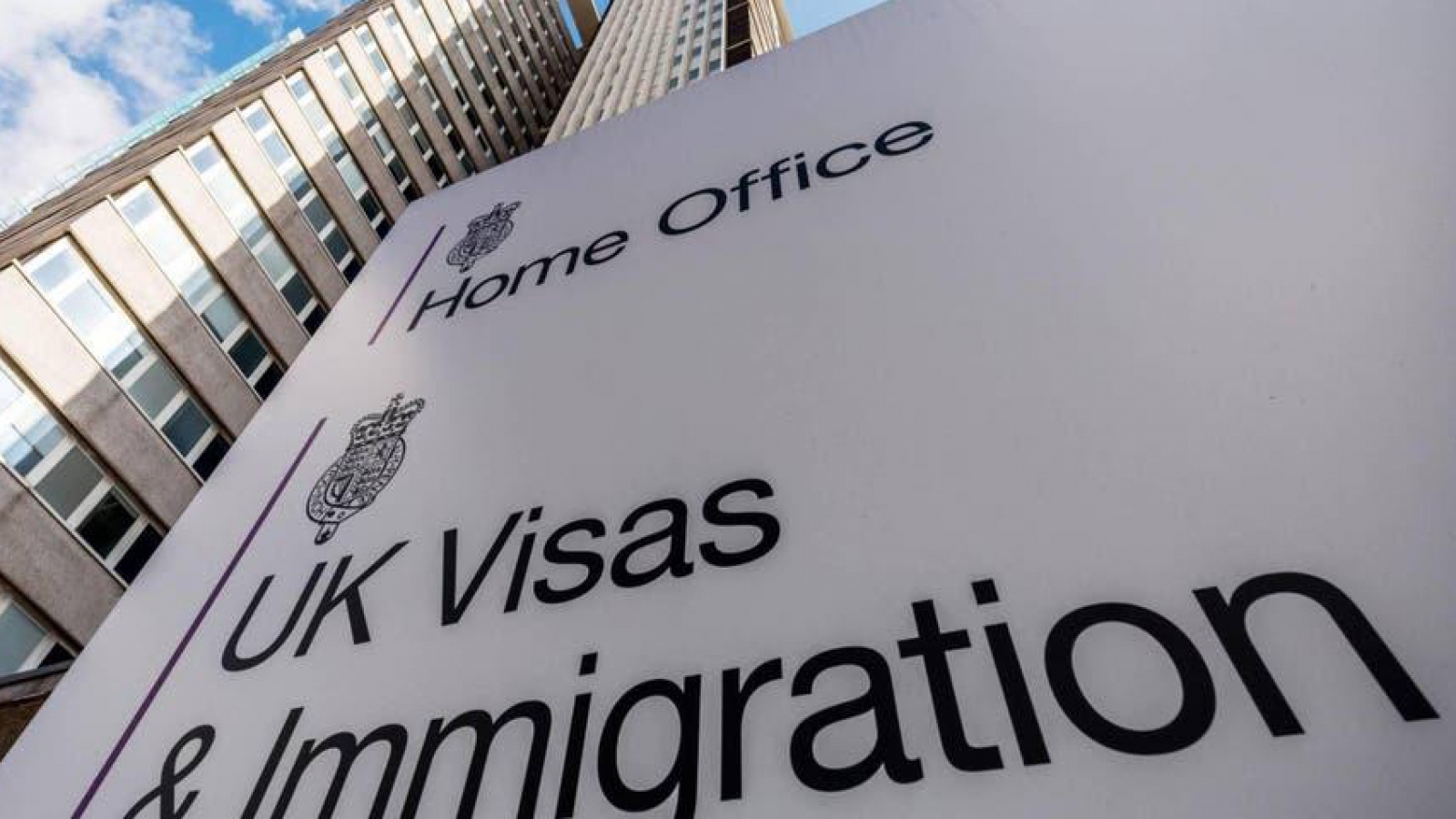 UK visa application centre set to reopen in Hanoi 