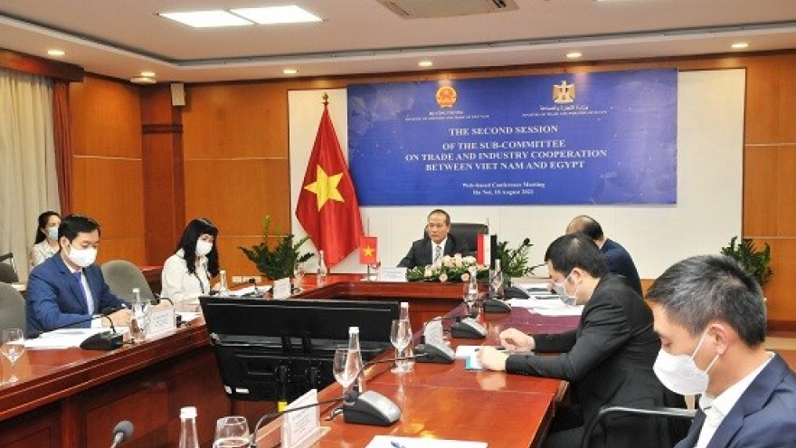 Vietnam, Egypt seek to beef up trade ties