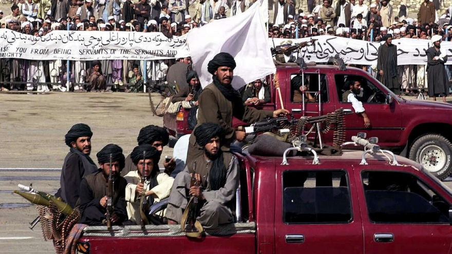 Chiếm lĩnh Afghanistan, Taliban ngồi trên kho báu gần 1.000 tỷ USD