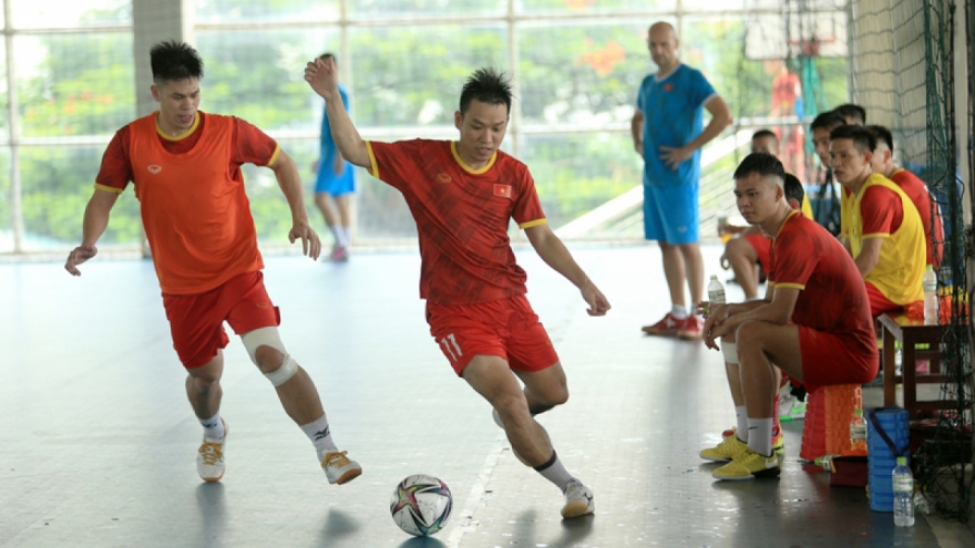 Vietnamese players train in Spain ahead of world Futsal tourney