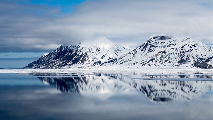 Đức công bố phát hiện mới trong băng vĩnh cửu ở Bắc Cực