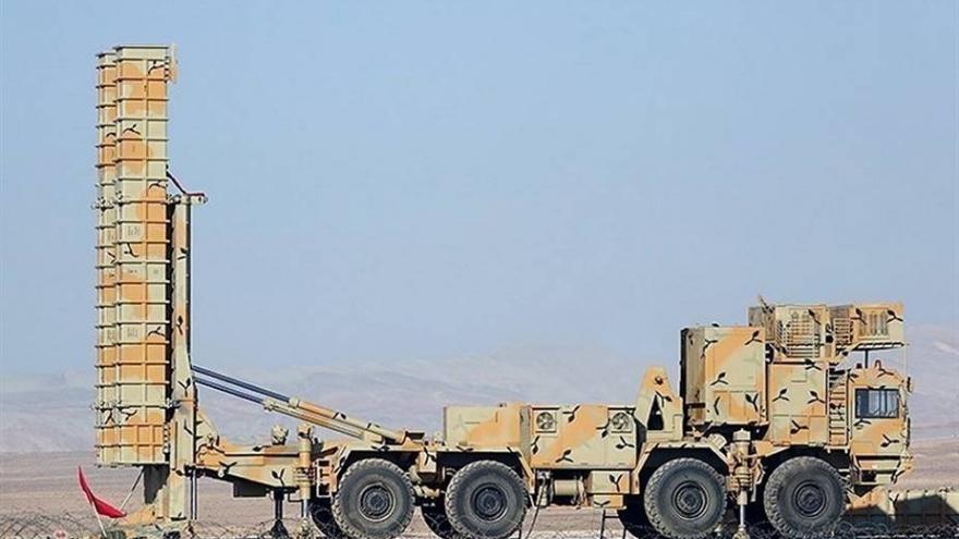 Iran “khoe” phiên bản mới của Bavar-373 tốt hơn cả S-400 của Nga